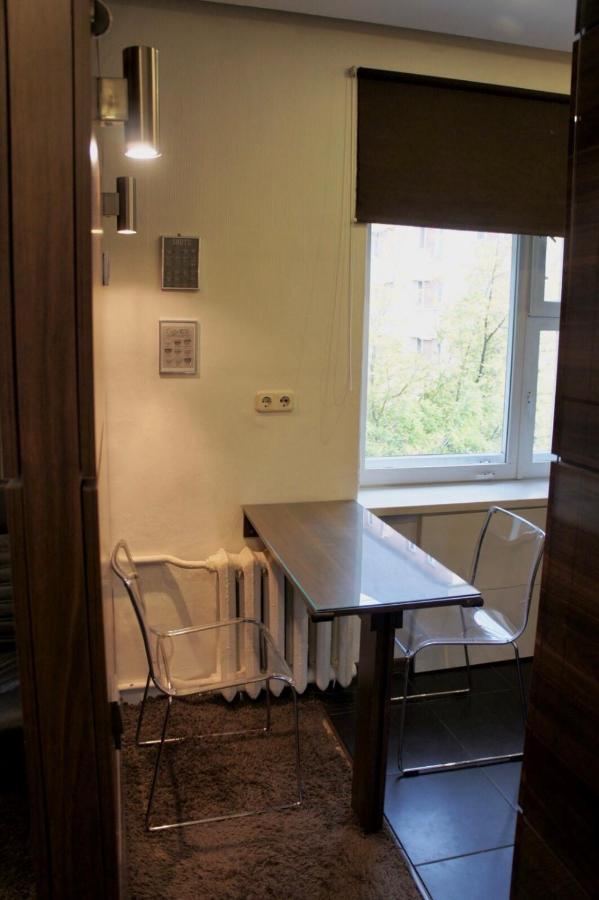 Central Apartment Nemiga Мінськ Екстер'єр фото