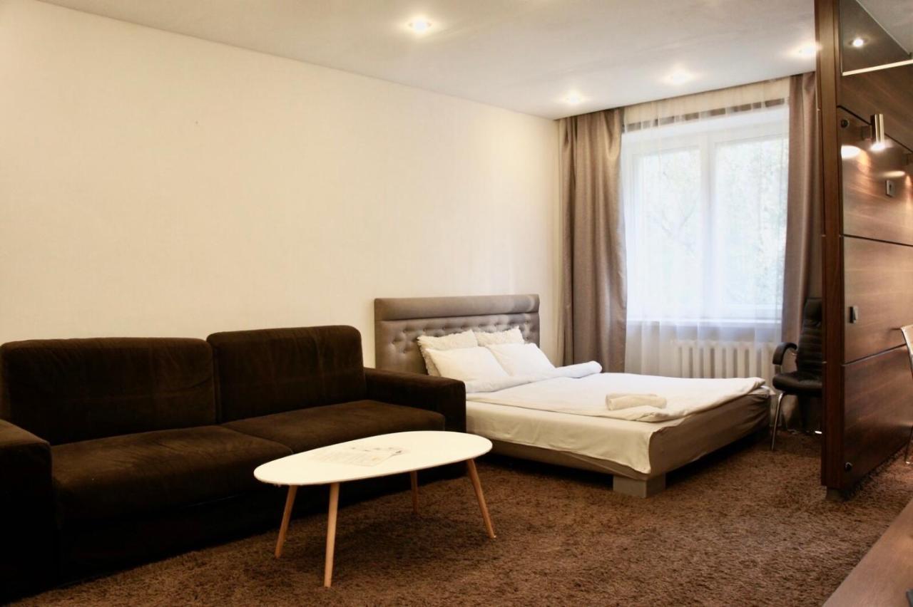 Central Apartment Nemiga Мінськ Екстер'єр фото